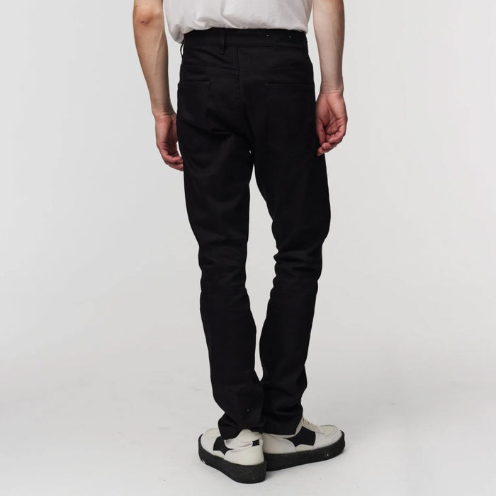 Adnym Atelier ARE 162, Black