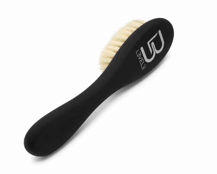 L3VEL3™ Bristle Brush