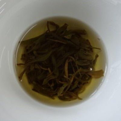Kunitomo: Riguricha Choshunka - The Ancient Rose - Handpicked Kamairicha 2014 / 2018 / 2019 / 2020 - Yunomi.life