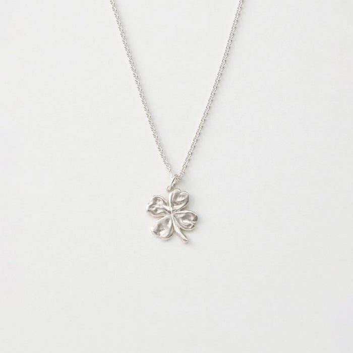 AIDA Impact x Hypend LUCKY CLOVER NECKLACE, Silver