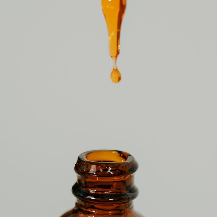 Antioxidant Facial Oil with Olive Squalane and Astaxanthin - Bella Botanicals