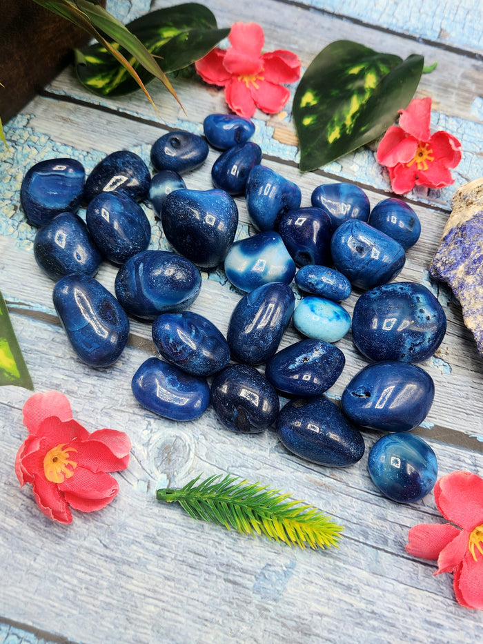 Blue Onyx Tumbles - A Gateway to Tranquility and Protection | Crystal | Gemstone | Reiki | Chakra Healing | Lot of 28 pieces - Shwasam