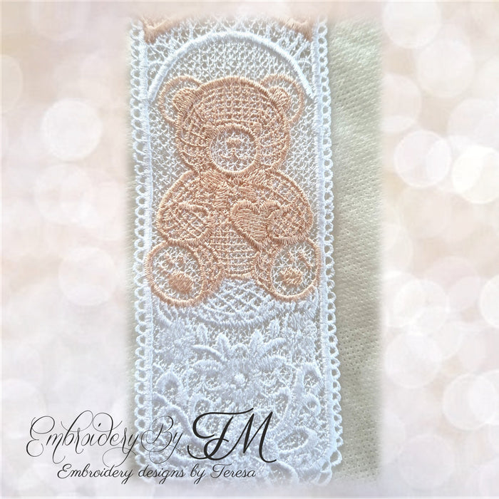 Bookmark cute bear/ 5x7 hoop