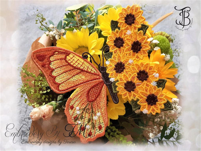 Butterfly with sunflowers / 5x7 hoop