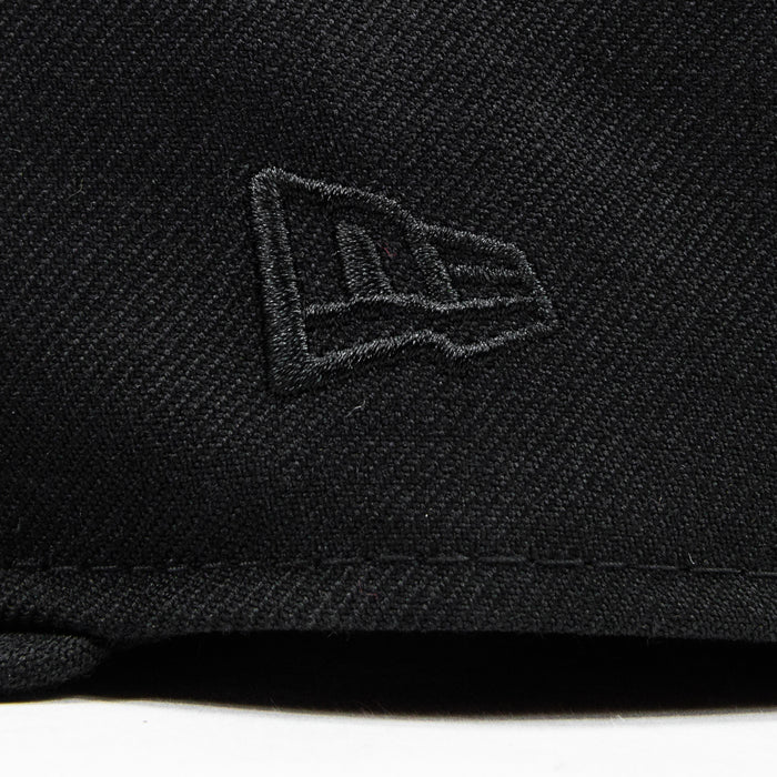 Cincinnati Reds C Font Fitted Cap (Black)