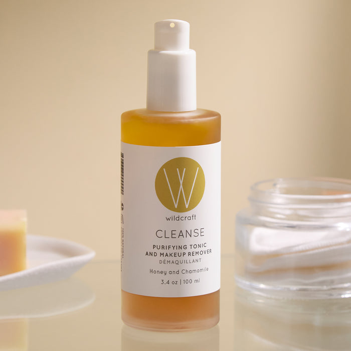 Wildcraft-Cleanse Purifying Tonic and Makeup Remover-Skincare-cleanse-makeup-remover-lifestyle-2-The Detox Market |