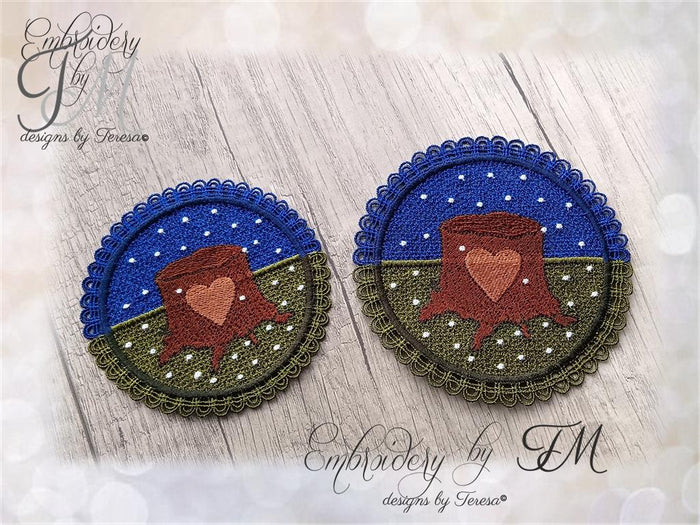 Coaster with tree stump/ 5x7 and 4x4 hoop