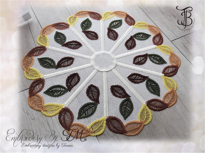 Doily with leaves/ 5x7 hoop