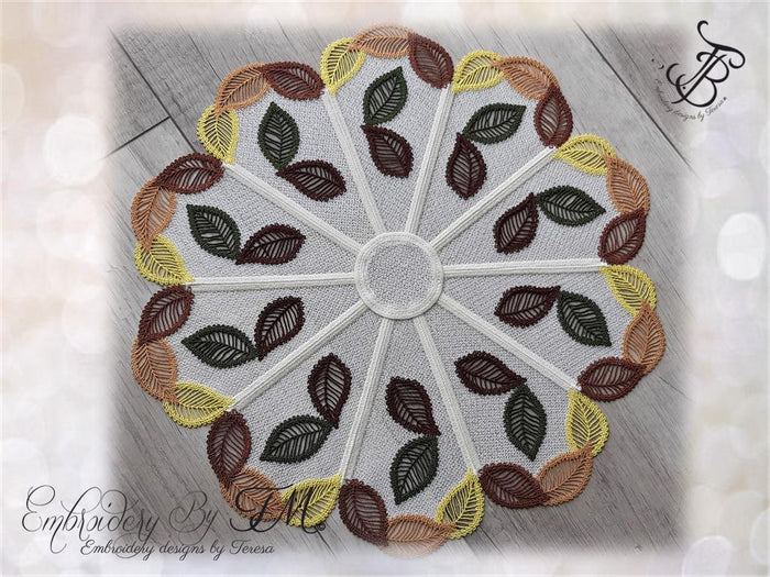 Doily with leaves/ 5x7 hoop