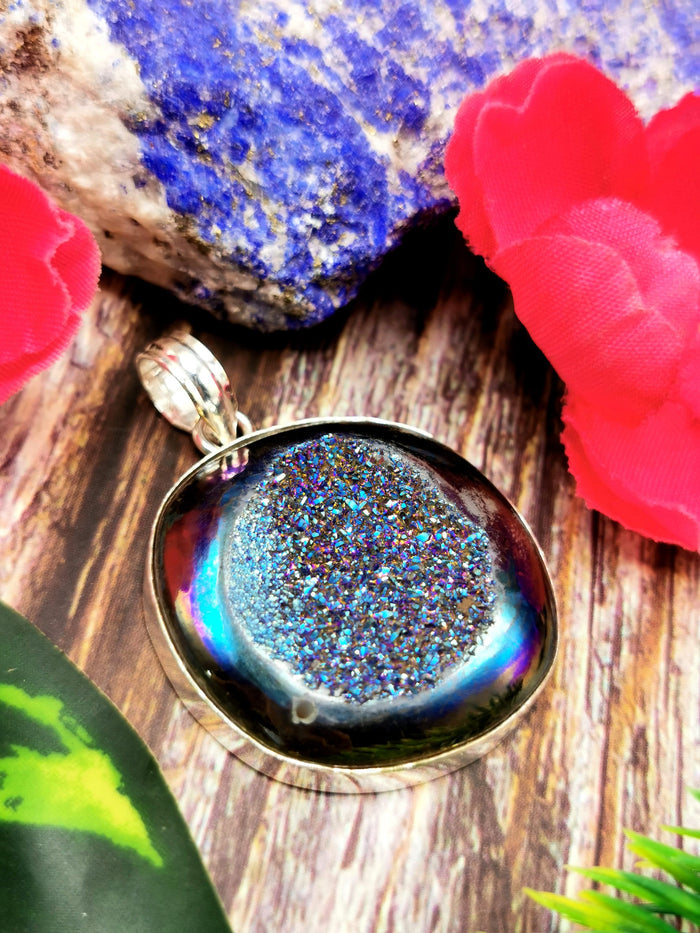 Druzy Pendant in German Silver - crystal/gemstone jewelry| Mother's Day/birthday/engagement/wedding/anniversary gift - Shwasam