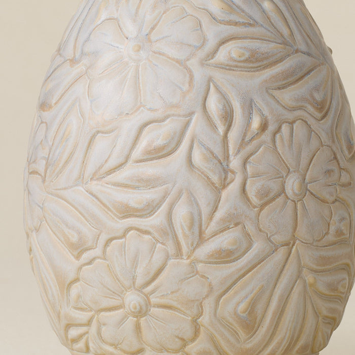 Close-up details of the ceramic handcrafted egg.