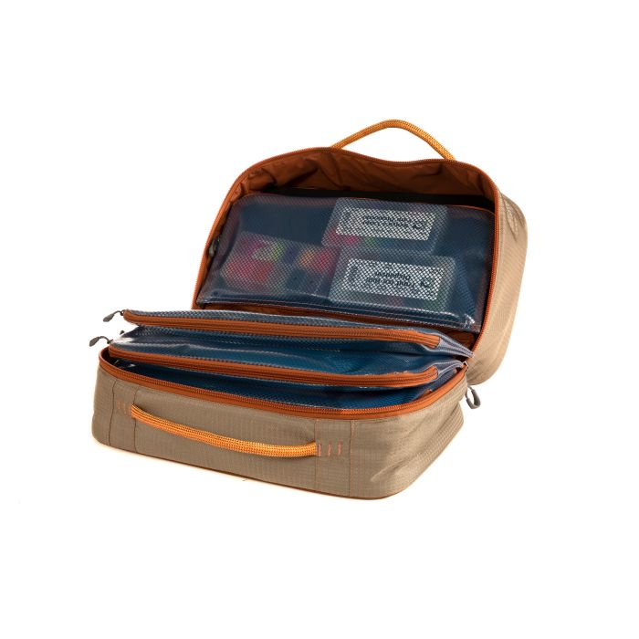 Fishpond Tailwater Fly Tying Kit - Spawn Fly Fish - Fishpond