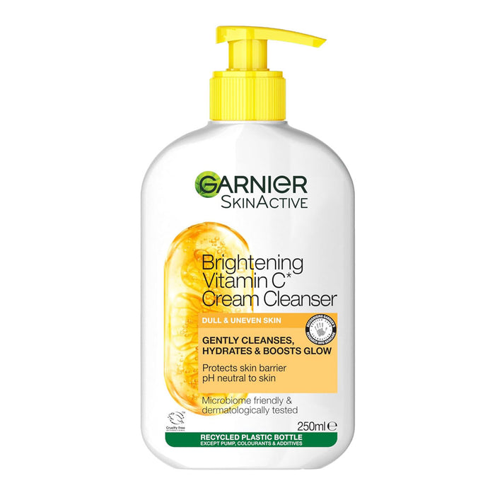 Garnier Vitamin C Cream Cleanser 250ml – brightening cream format to cleanse, refresh and improve skin glow. Vegan formula.