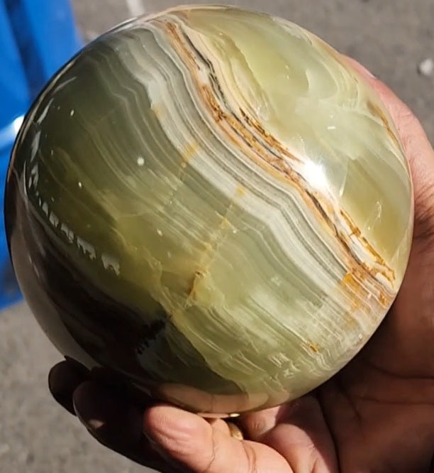 Green Onyx Sphere: A Harmonious Blend of Beauty, Healing, and Elegance for Your Home | Home Decor Gift - Shwasam