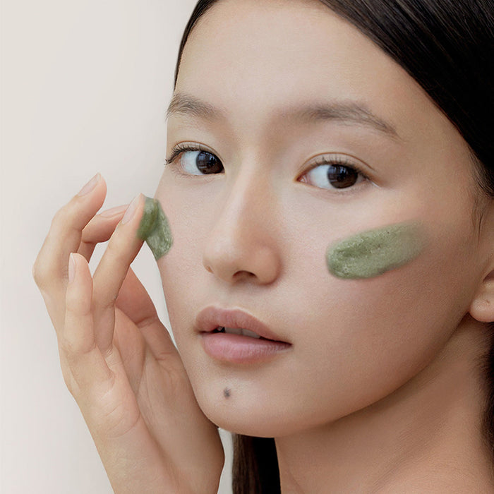 Green Tea + LHA Deep Pore Rice Cake Cleanser