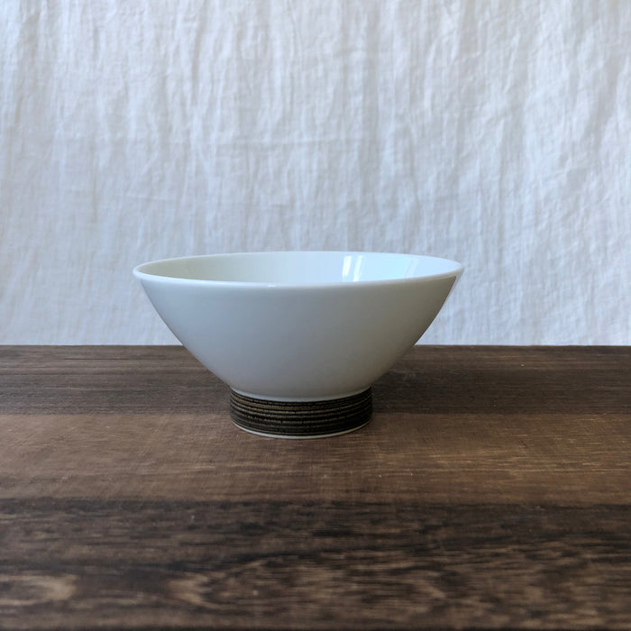 Hakusan Porcelain: Hasamiyaki Rice Bowl - "Threads of Hemp" (Indigo or Sepia)