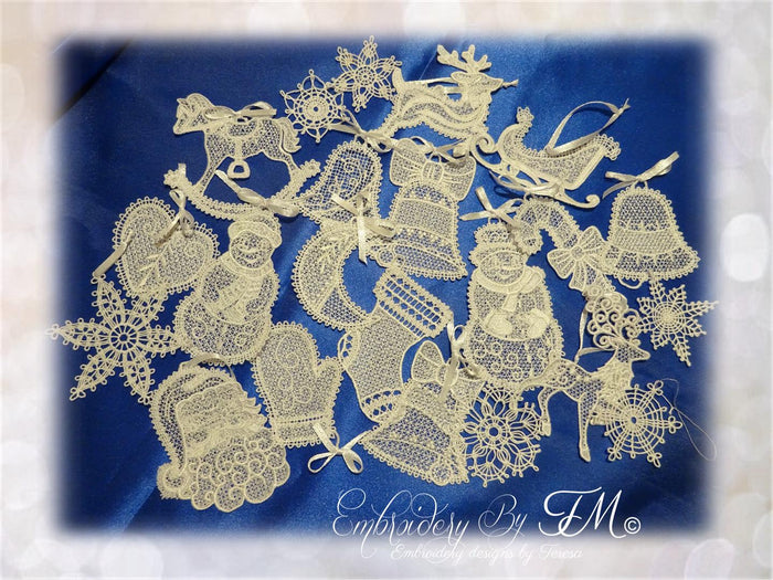 Large set christmas lace/ 24 pieces