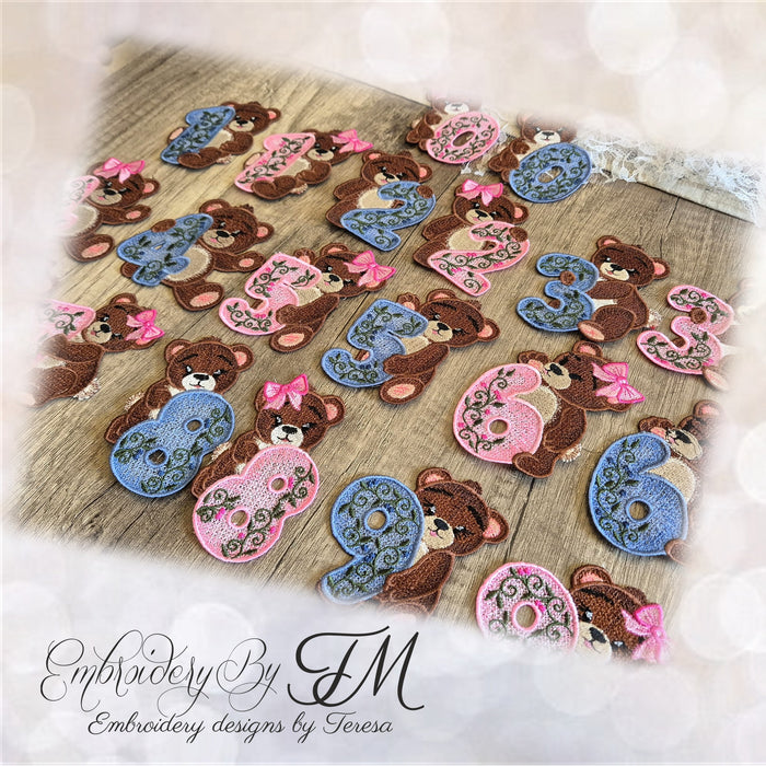 Large set Cute bears/two variations/4x4 hoop