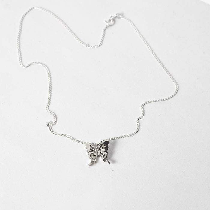 Laura Vartio MINI BUTTERFLY PENDANT NECKLACE, Silver
