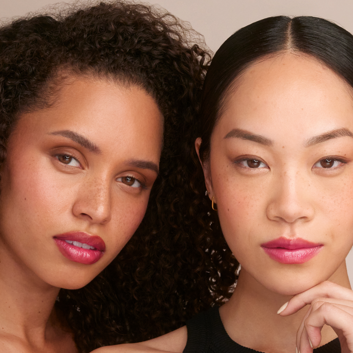 RMS Beauty-Liplights Cream Lip Gloss - Chameleon-Makeup-Chameleon-Model_2-The Detox Market |