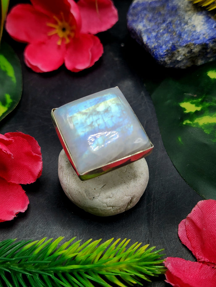 Moonstone Finger Ring in 925 silver - Embracing Lunar Elegance and Mystical Radiance - Shwasam