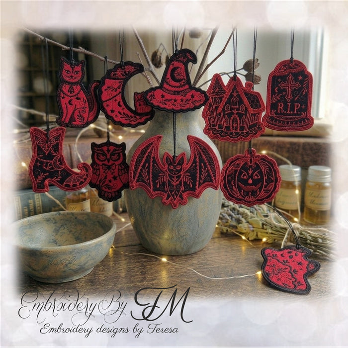 Set Halloween gingerbread/ set of ten pieces / 4x4 hoop