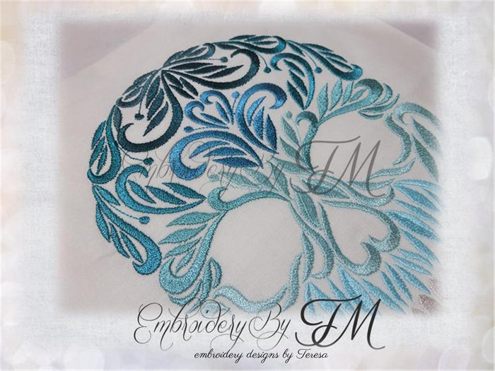 Skull embroidery design / This design is not FSL/ three sizes