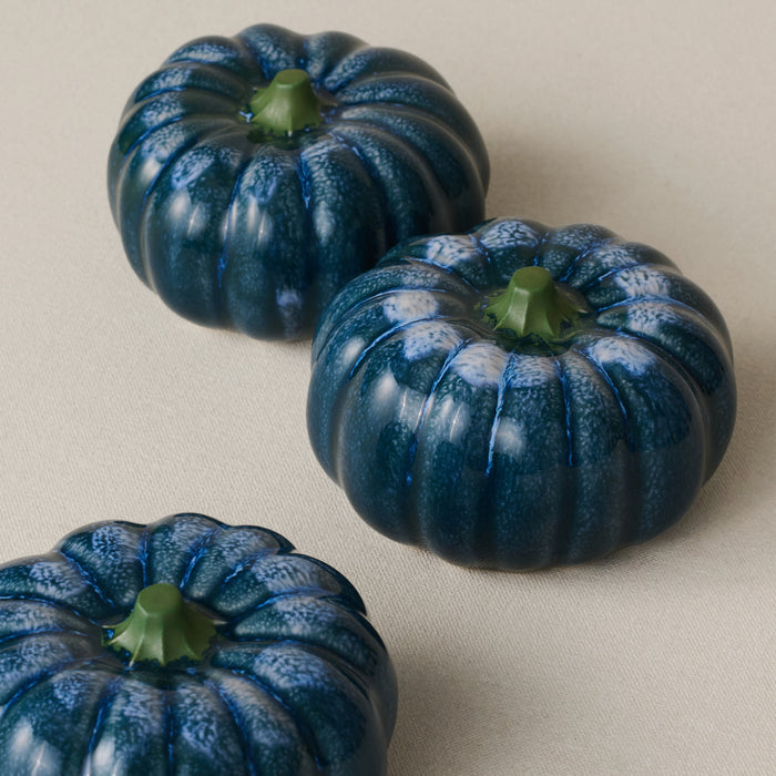 Small Pumpkin, Azurite