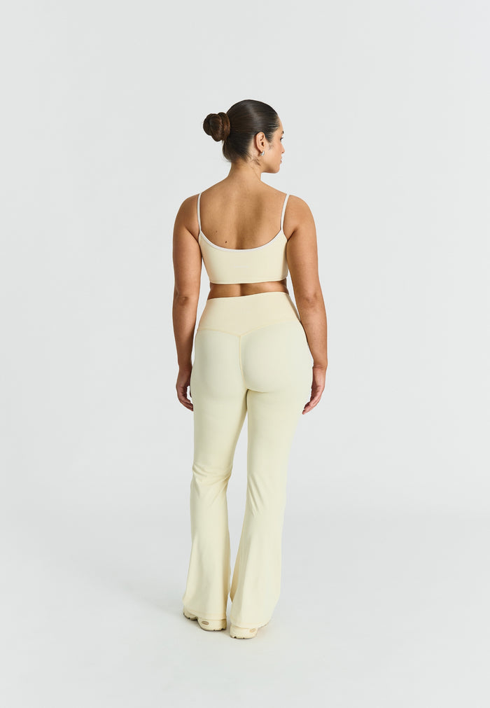 Softsculpt Flared Leggings Lemonade