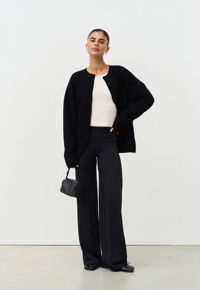 Softsculpt Straight Leg - Black
