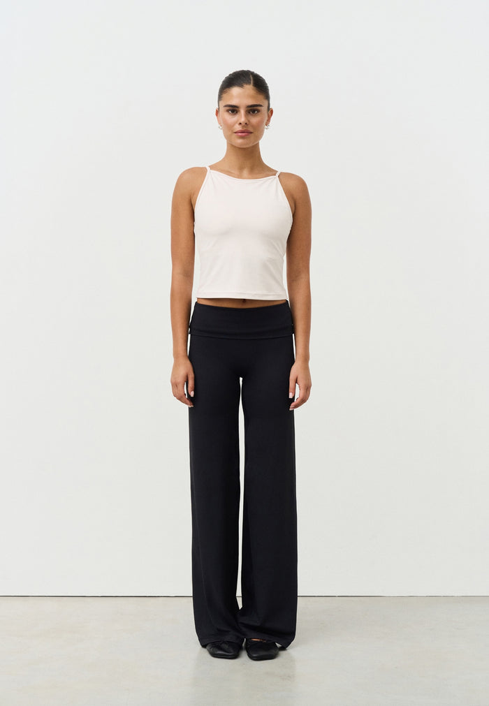 Softsculpt Straight Leg - Black