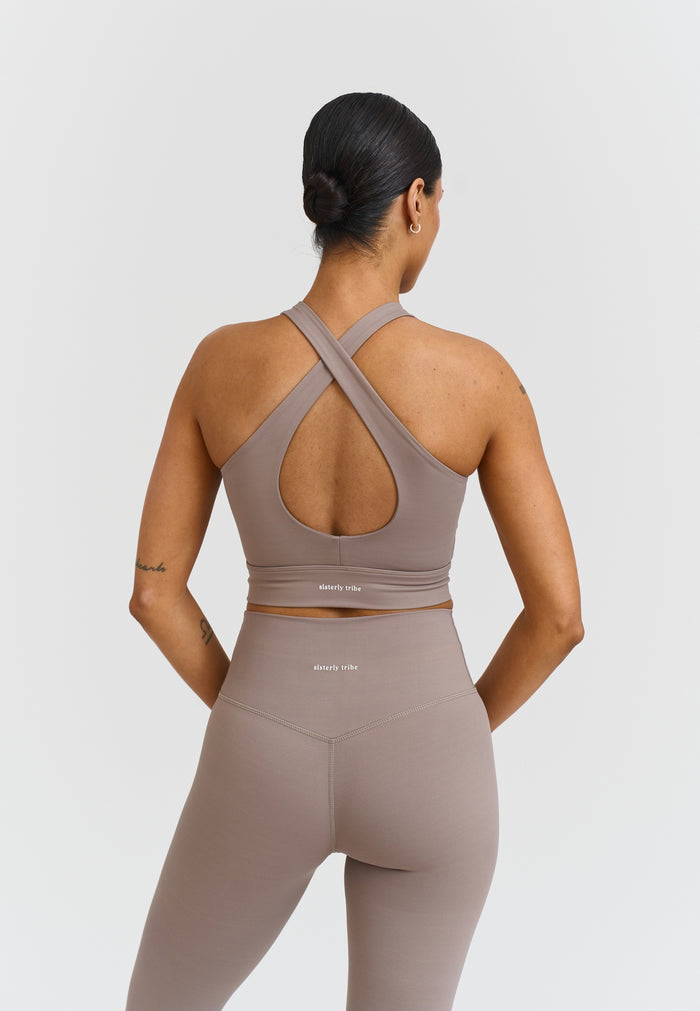 Softsculpt V-neck Cross Back Bra Clay