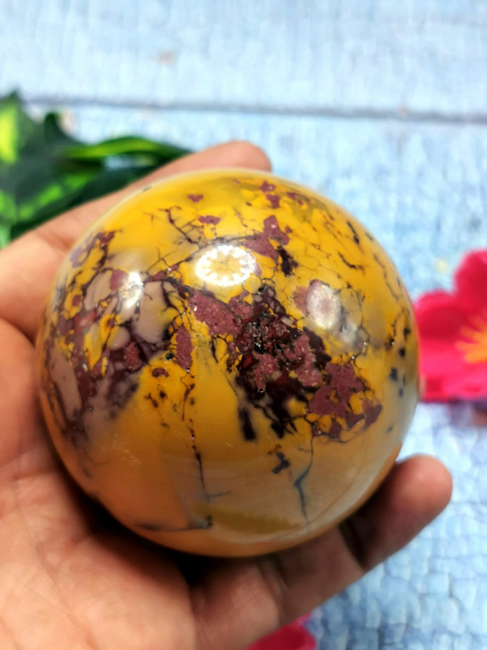 Spheres / Ball in Jasper Mookaite - Energy/Reiki/Crystal Healing - 3 inches diameter and 410 gms (0.90 lb) - ONE PIECE ONLY - Shwasam