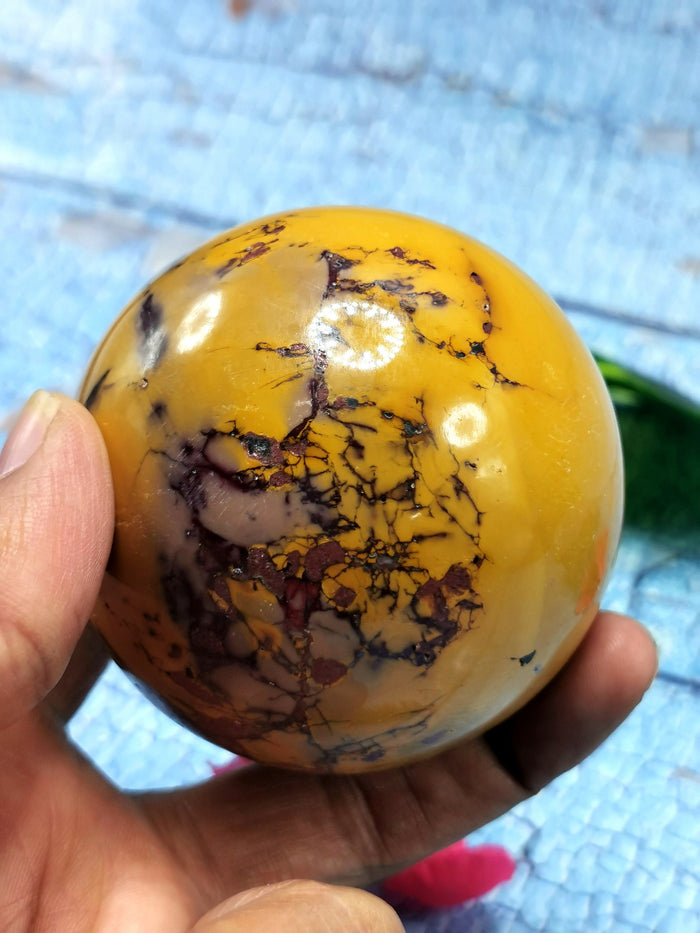 Spheres / Ball in Jasper Mookaite - Energy/Reiki/Crystal Healing - 3 inches diameter and 410 gms (0.90 lb) - ONE PIECE ONLY - Shwasam