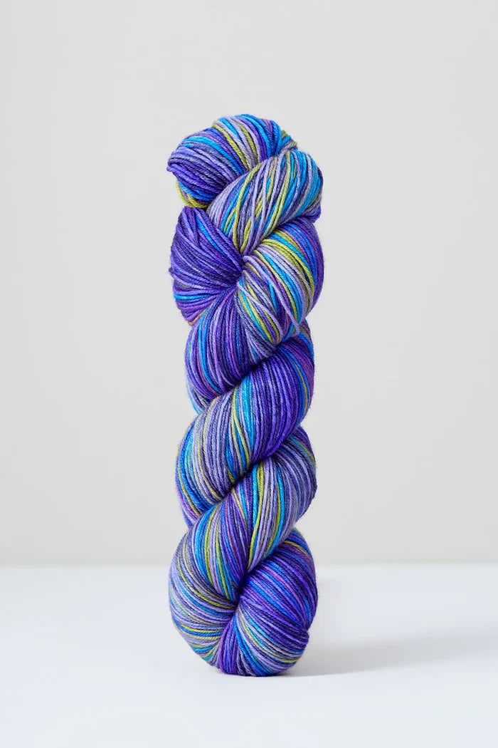 Uneek Fingering by Urth Yarns