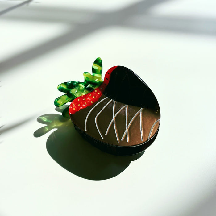 Velvet Claws Chocolate Covered Strawberry Hair Clip | Claw Clip in Velvet Travel Bag